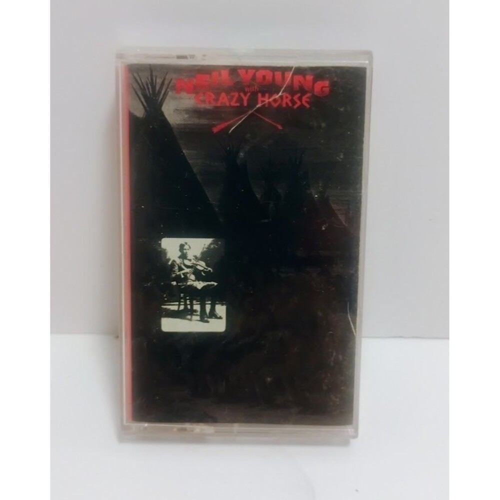 1996 REPRISE RECORDS NEIL YOUNG WITH CRAZY HORSE BROKEN ARROW CASSETTE